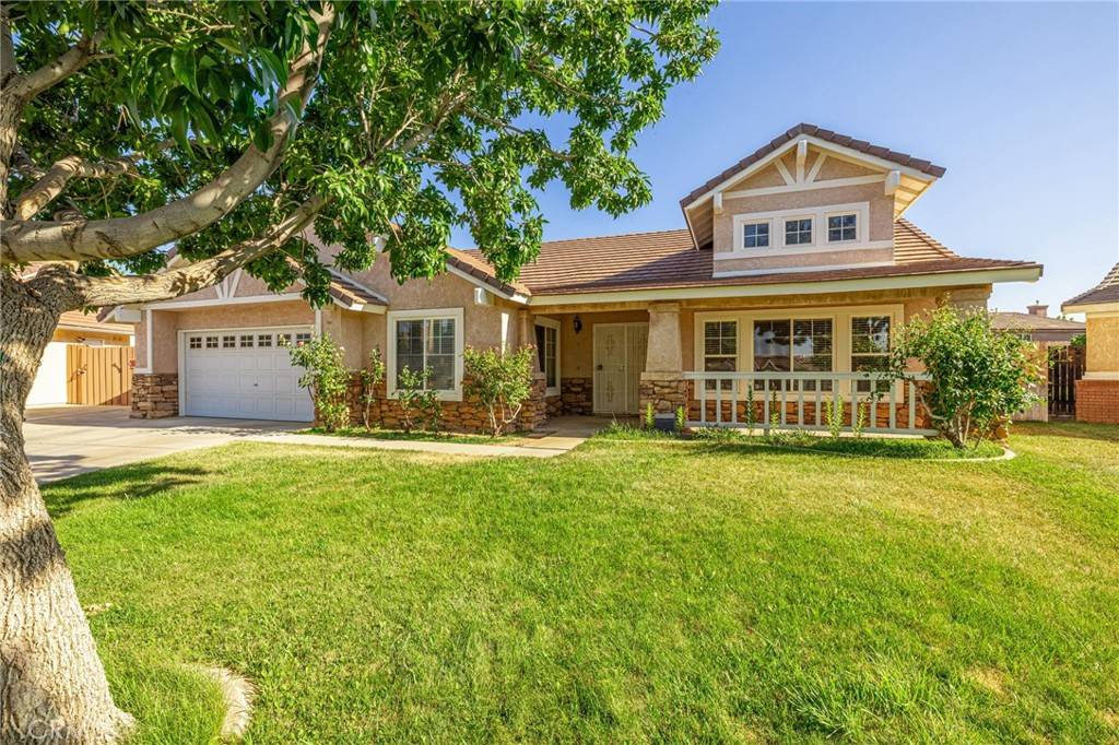 4068 Vancouver LN, Lancaster, CA 93536