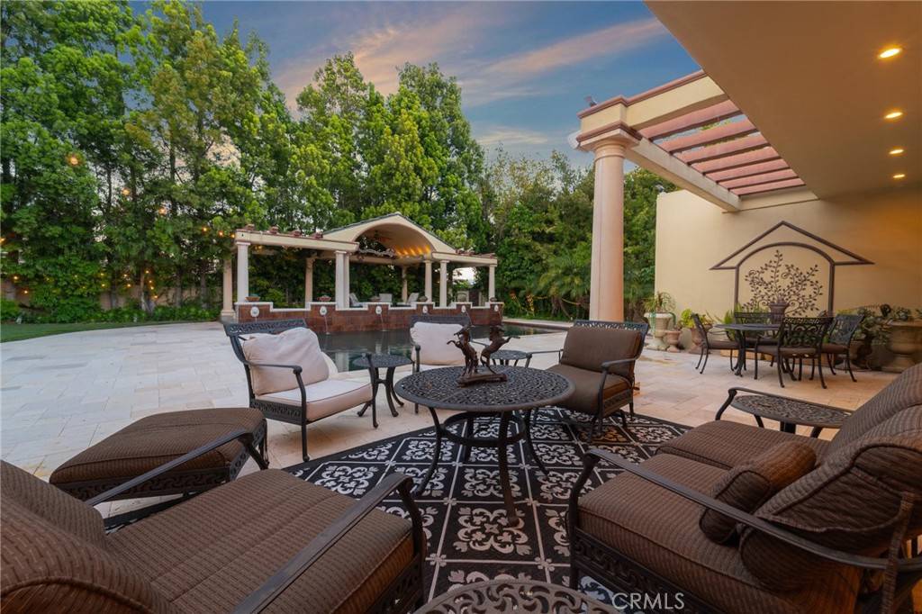 Encino, CA 91436,15737 Sutton ST