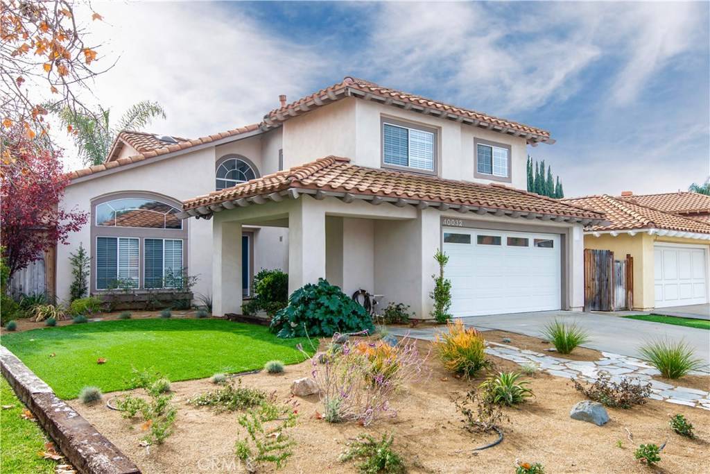 Murrieta, CA 92562,40032 Ravenwood DR