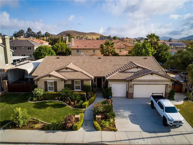 30178 Beeswing CIR, Menifee, CA 92584