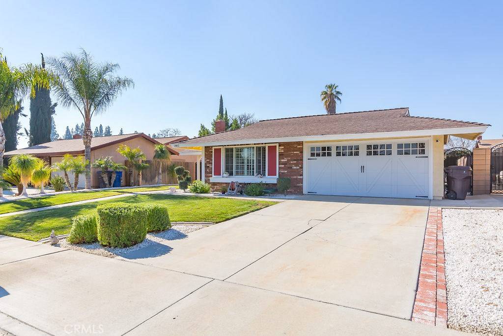 Riverside, CA 92504,2992 Quebec DR