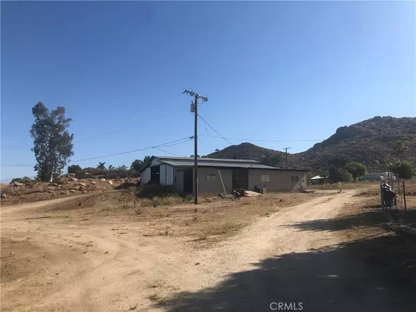 Hemet, CA 92543,1890 S State ST