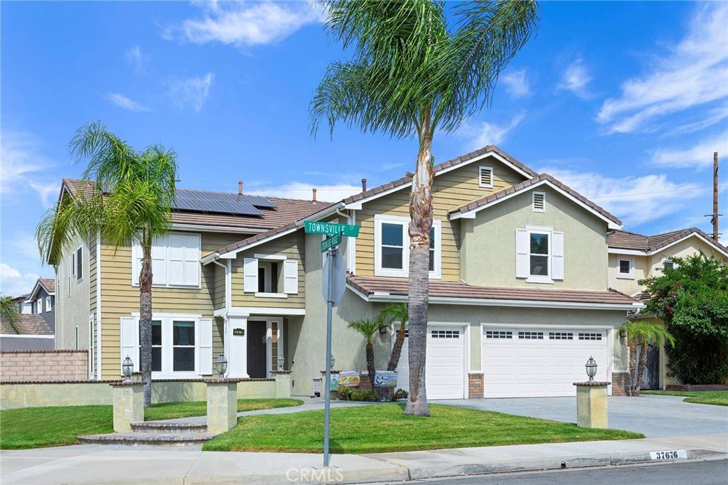 Murrieta, CA 92563,37676 Townsville CT