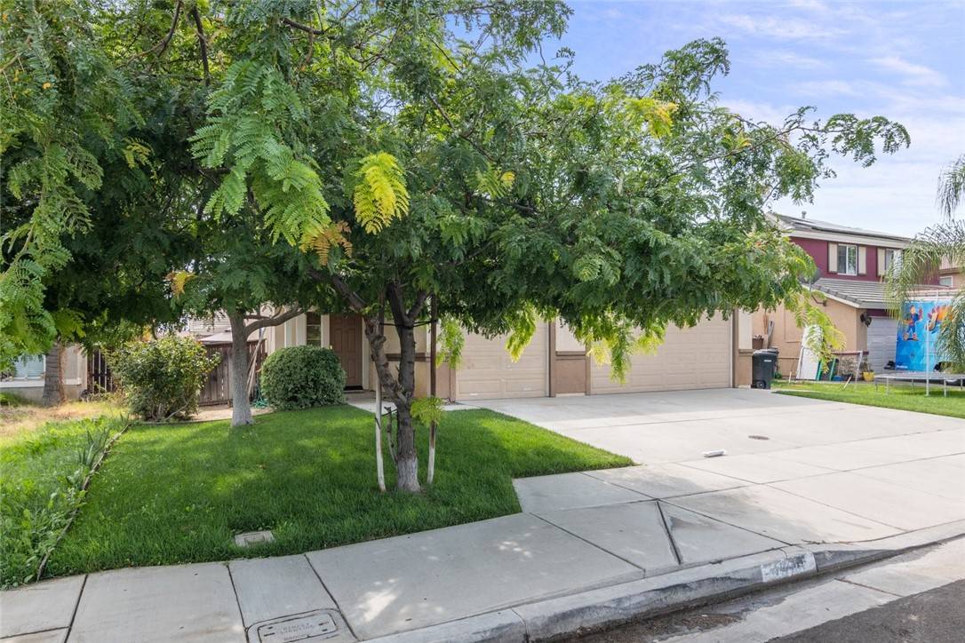 Hemet, CA 92545,1570 Bluejay WAY
