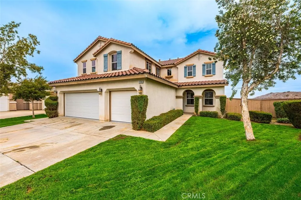 Corona, CA 92883,13745 Silver Stirrup DR