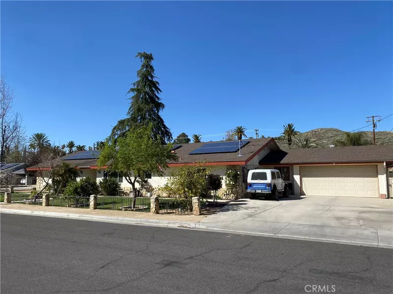 3260 Vista WAY, Hemet, CA 92544