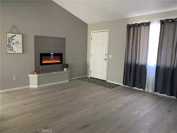 29 Palms, CA 92277,6070 Chia AVE