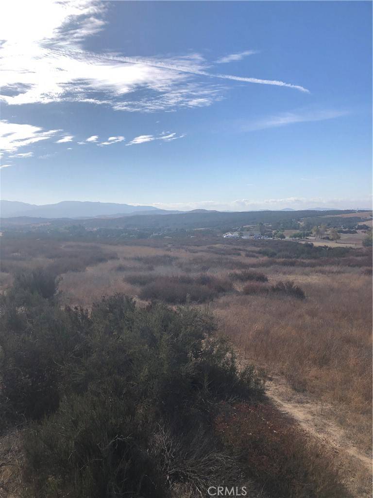 Hemet, CA 92544,3 Red Mountaain RD
