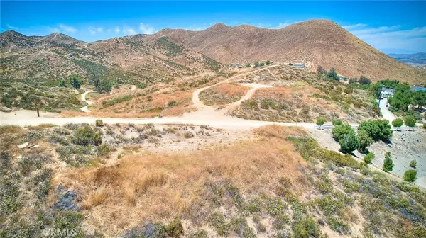 Wildomar, CA 92595,32498 Crooked Arrow DR