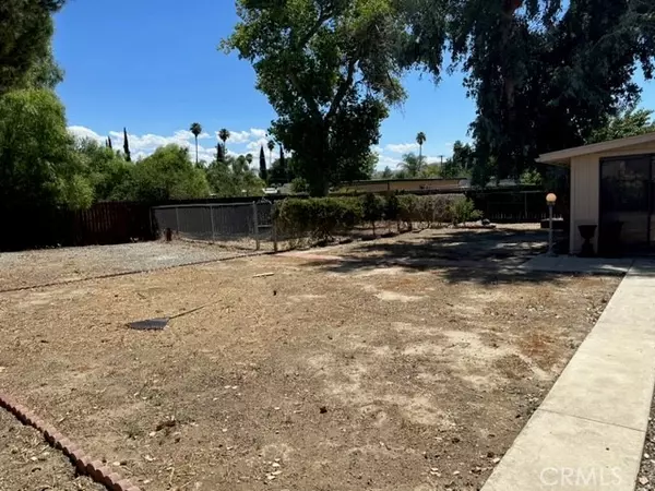 Hemet, CA 92543,704 Lorraine LN