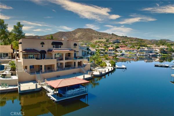 Canyon Lake, CA 92587,30403 Little Harbor DR