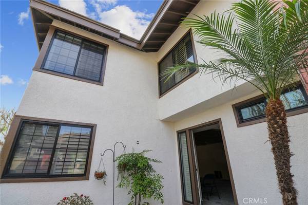 3424 Summerset CIR, Costa Mesa, CA 92626