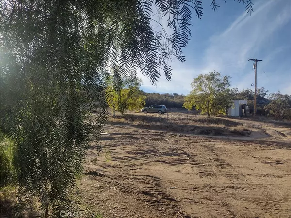 Hemet, CA 92544,38230 Lorenzo LN