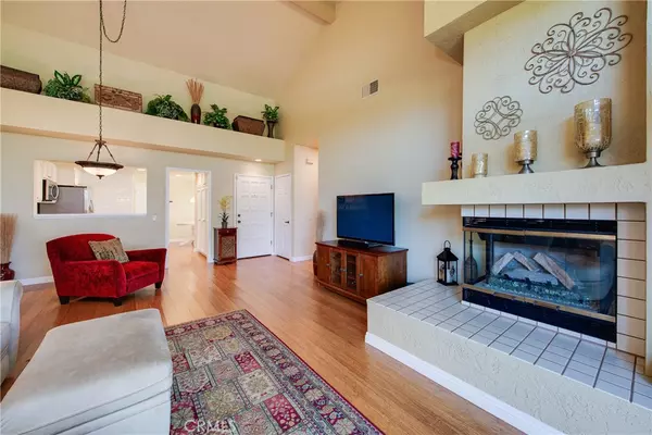 Rancho Bernardo (san Diego), CA 92128,15752 Via Calanova