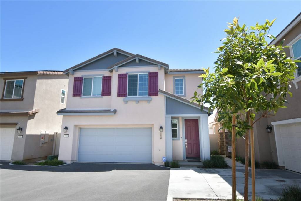 Lake Elsinore, CA 92530,551 Enzo Street