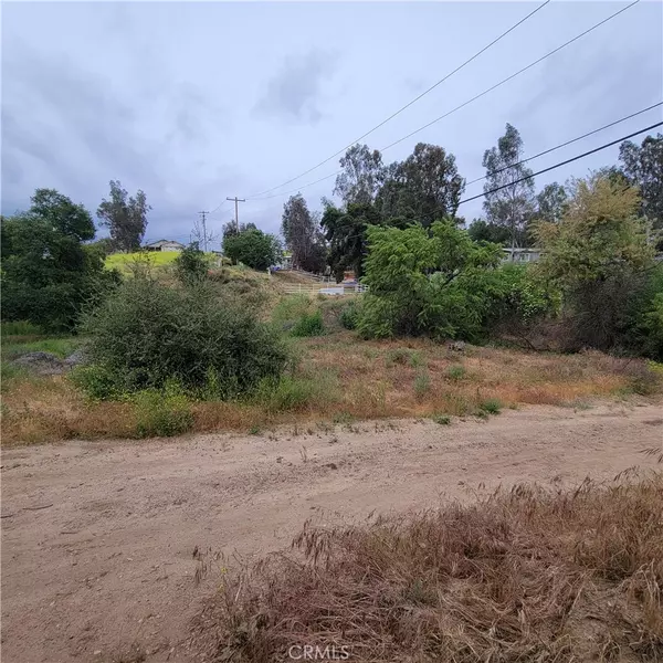 100 Manzanita, Wildomar, CA 92532