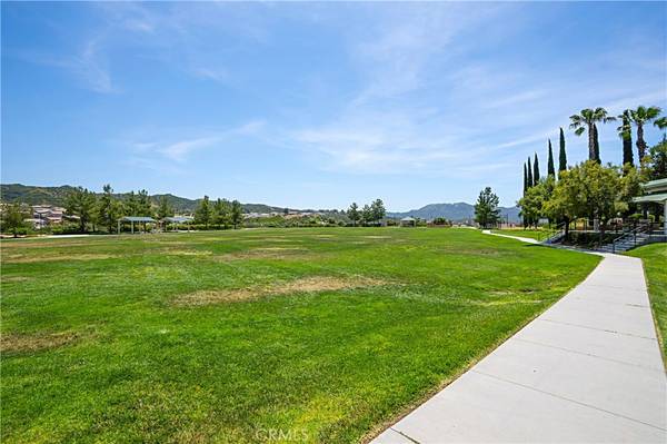 Temecula, CA 92592,33827 Flora Springs ST