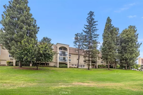 Laguna Woods, CA 92637,5517 Paseo Del Lago E #1C