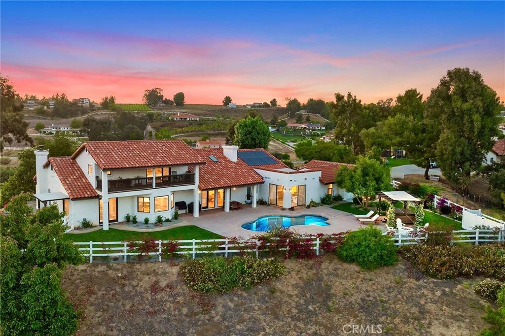 33565 Pauba RD, Temecula, CA 92592