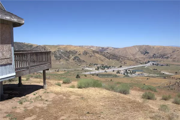 Lebec, CA 93243,993 Hayride RD