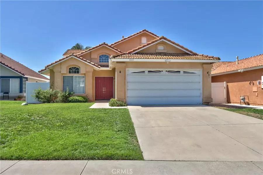 30121 Sierra Madre DR, Temecula, CA 92591