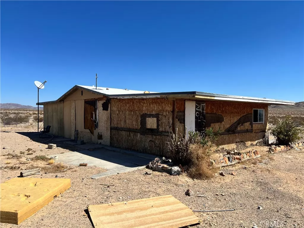 29 Palms, CA 92277,2637 Falderman AVE