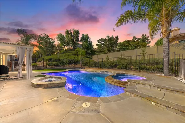 32748 Stonefield LN, Temecula, CA 92592