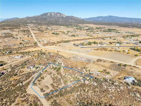 Aguanga, CA 92536,654 Skyview