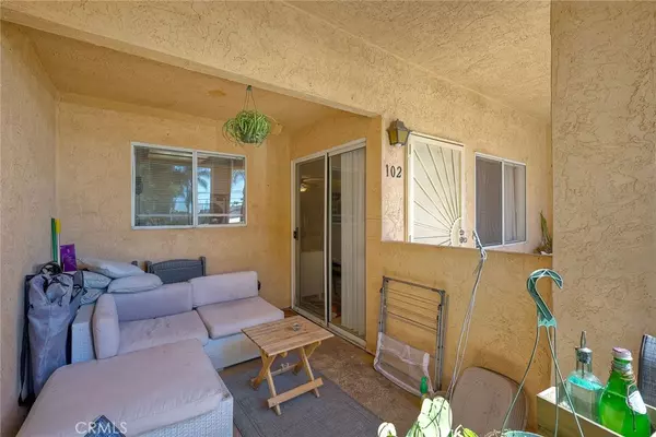 Chula Vista, CA 91910,621 D ST #102