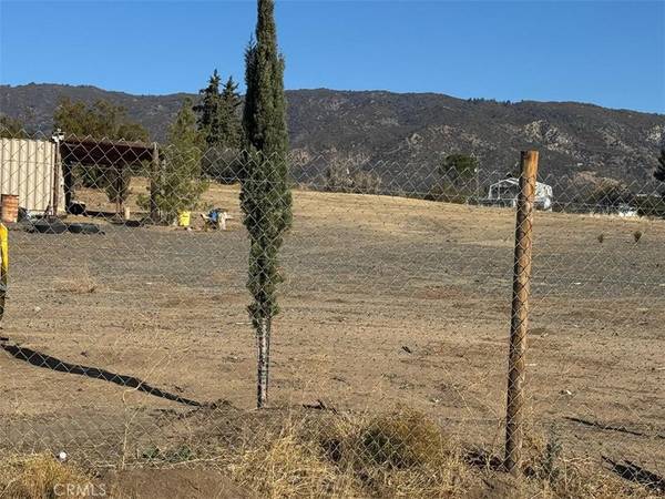 Anza, CA 92539,0 Cain RD