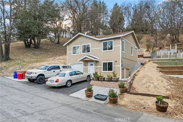 Crestline, CA 92325,24743 Edelweiss DR