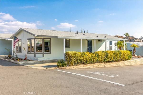 32600 State Highway 74 #122, Hemet, CA 92545