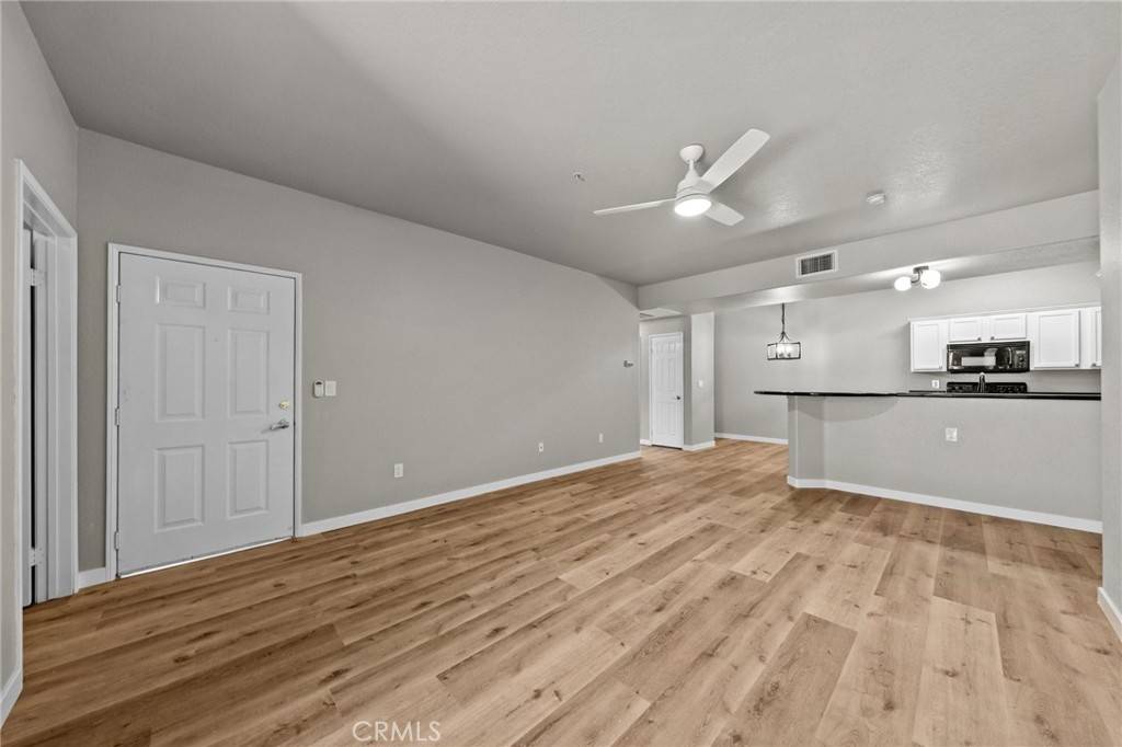 Murrieta, CA 92562,24909 Madison AVE #2414