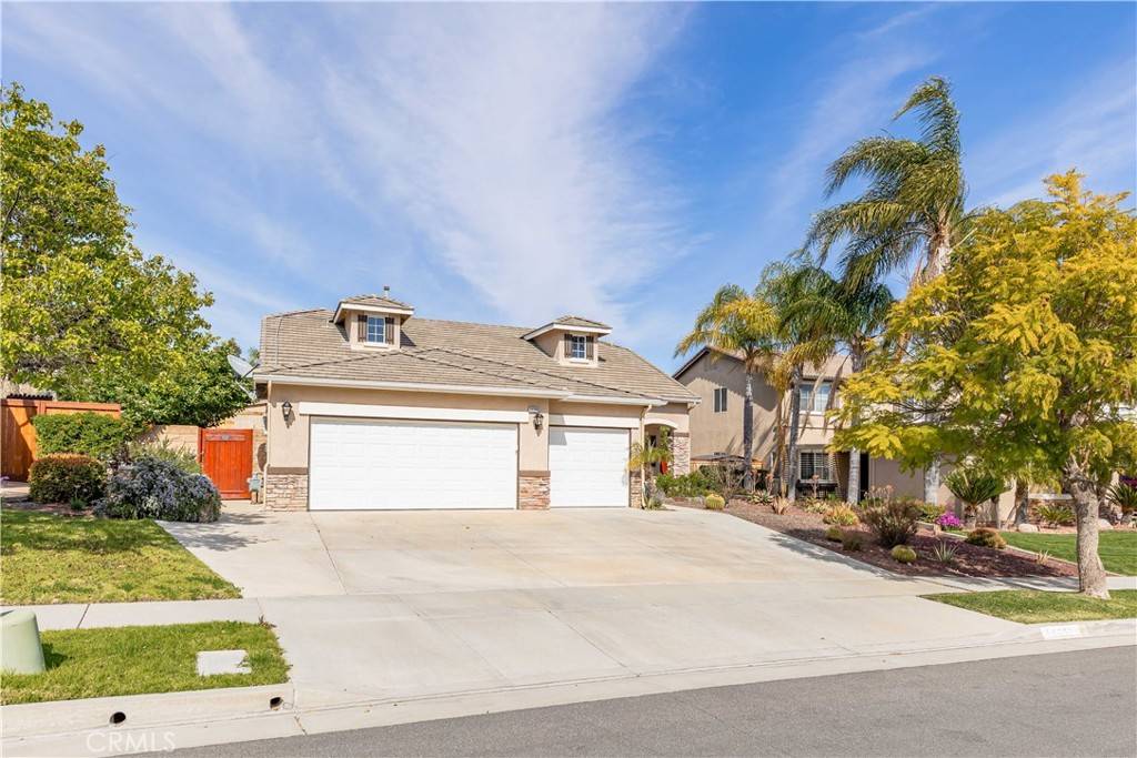 Murrieta, CA 92562,38260 Willow CT