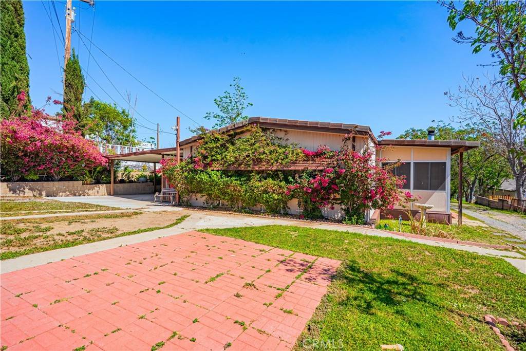 Lake Elsinore, CA 92530,32658 Rome Hill RD