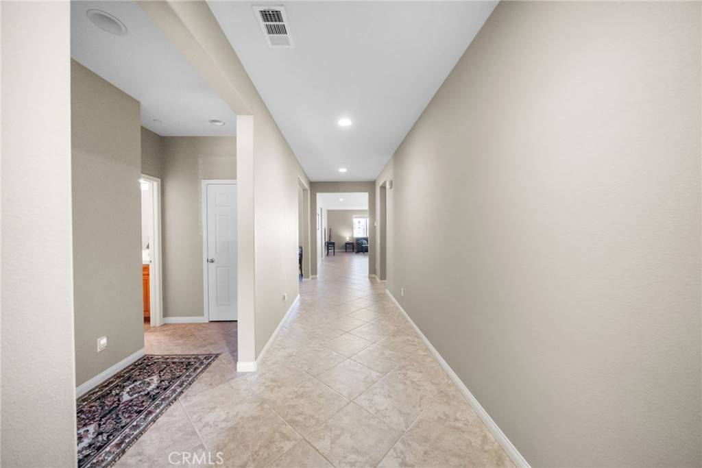 Lake Elsinore, CA 92532,35638 Desert Rose WAY