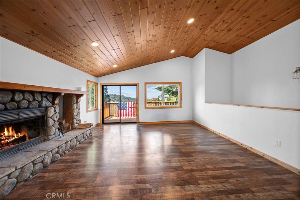 Crestline, CA 92325,781 Arbula Drive