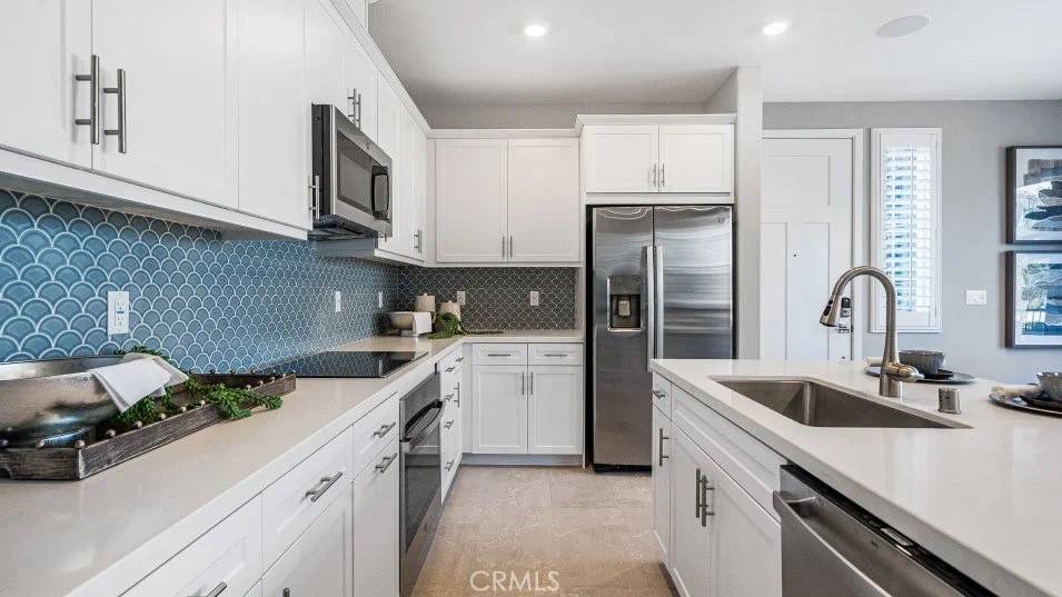 Ontario, CA 91762,2703 E Amberley Privado