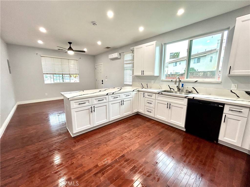 Perris, CA 92595,3597 rock Butte