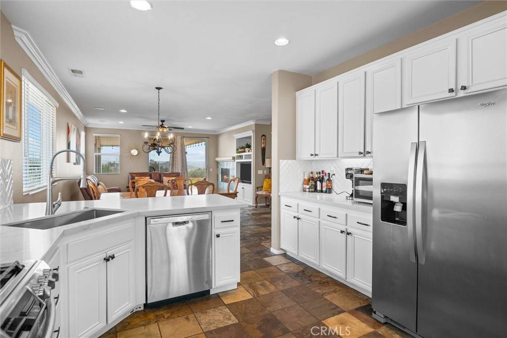 Wildomar, CA 92595,33908 Applecart CT