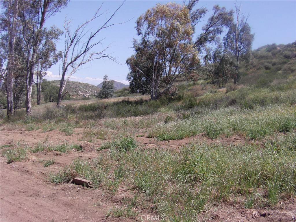 Winchester, CA 92596,32595 Newport RD