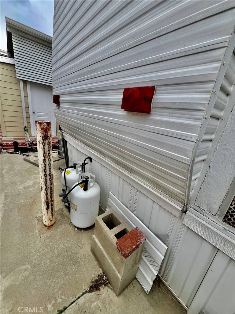 San Jacinto, CA 92583,1346 Country Club DR