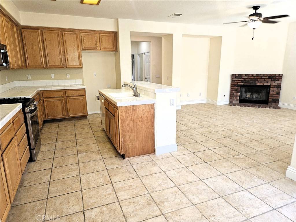 Wildomar, CA 92595,24839 Kentman CT