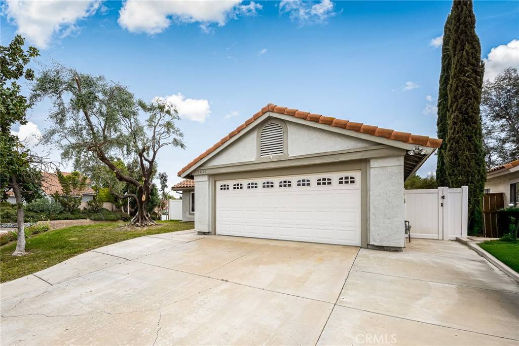 Murrieta, CA 92562,24395 Saradella CT