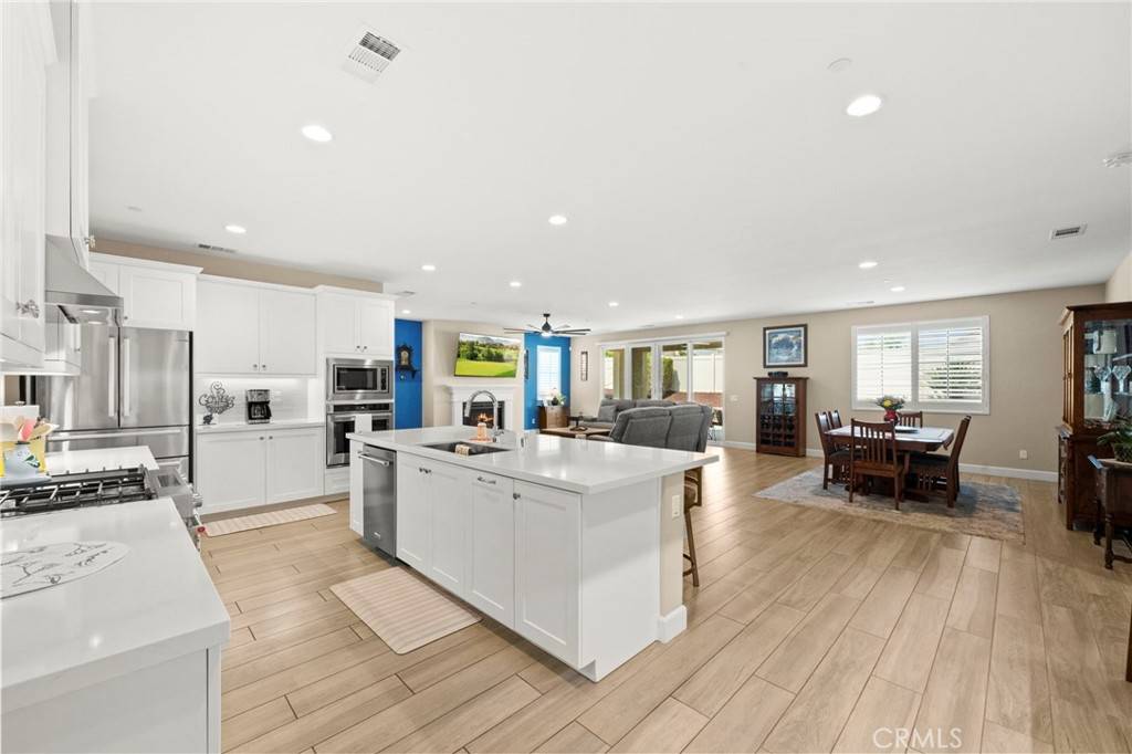 Murrieta, CA 92563,34452 Turquoise LN