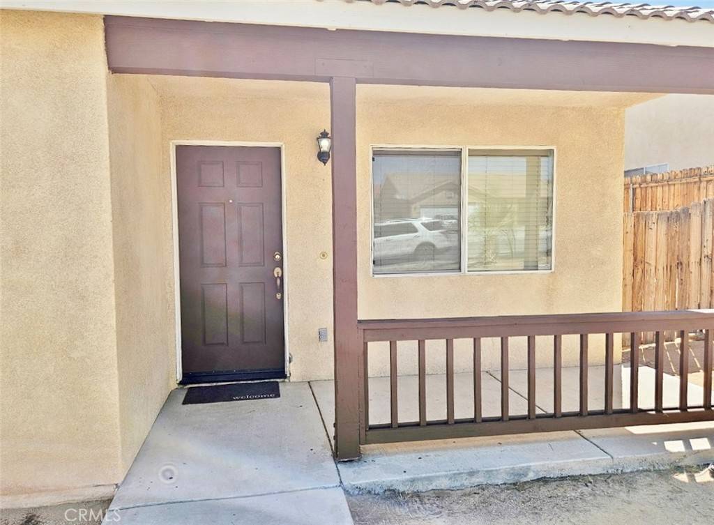 29 Palms, CA 92277,71547 Sunflower DR