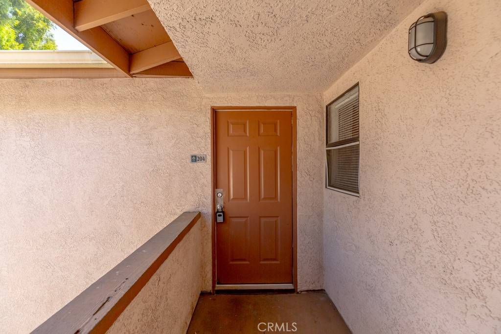 Riverside, CA 92507,1317 Massachusetts AVE #204