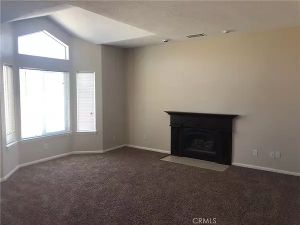 Apple Valley, CA 92308,9450 Juniper ST