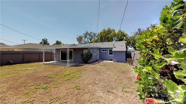 Downey, CA 90242,13116 Izetta AVE