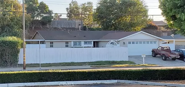 888 E Foster RD, Santa Maria, CA 93455